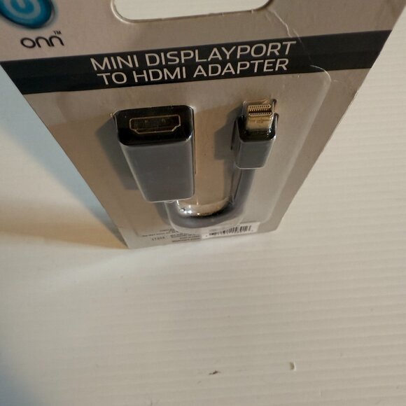 ONN Mini DisplayPort to HDMI Adapter   Connects Mini DisplayPort Devices to a TV - Picture 6 of 6